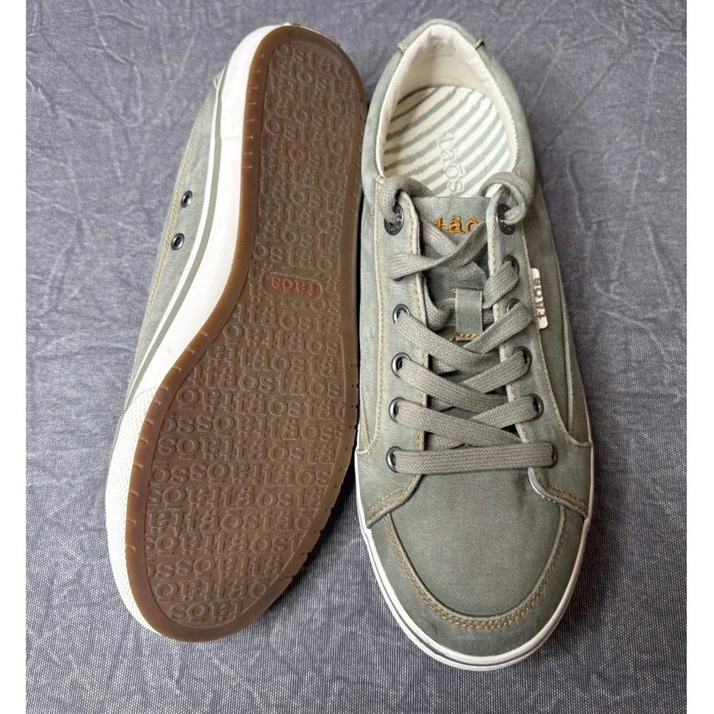 Taos Sneakers Womens 9 Moc Star Sage Green Canvas Lace Up MST-13482A EXCELLENT